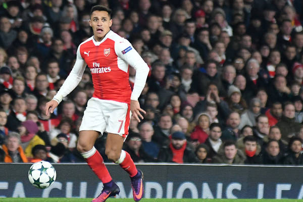 Angielskie media: Sanchez jeszcze dzisiaj w Manchesterze? Mchitarjan blisko porozumienia z Arsenalem Angielskie media: Sanchez jeszcze dzisiaj w Manchesterze? Mchitarjan blisko porozumienia z Arsenalem