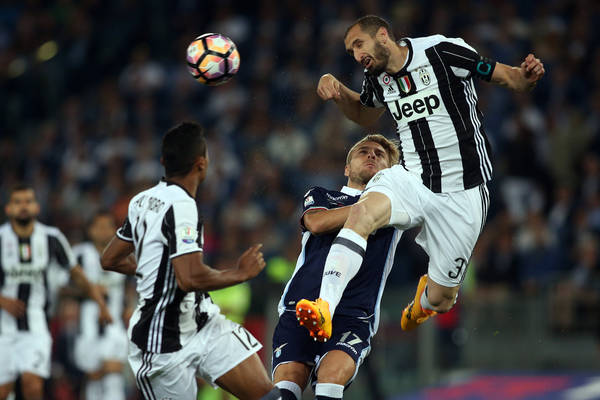 Chiellini mówi, jak będzie wyglądała piłka nożna w przyszłości. "Ten pomysł ma tylko jedną wadę. Ja już w nim nie zagram" Chiellini mówi, jak będzie wyglądała piłka nożna w przyszłości. "Ten pomysł ma tylko jedną wadę. Ja już w nim nie zagram"