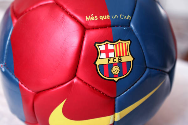 Barcelona traci utalentowanego juniora. Wybrał ofertę Manchesteru City Barcelona traci utalentowanego juniora. Wybrał ofertę Manchesteru City