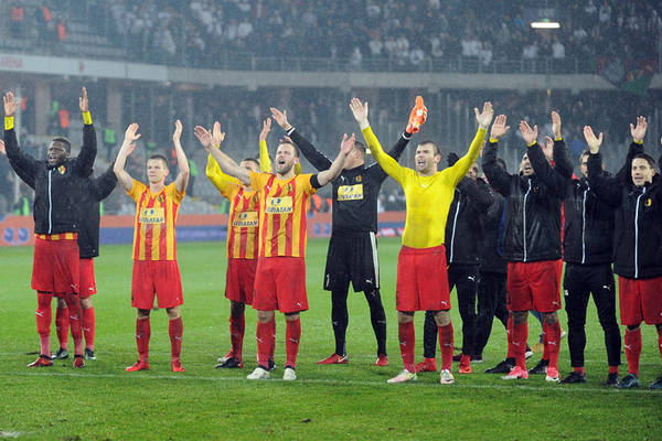Korona Kielce wygrała z Cracovią. Trzy czerwone kartki i jeden gol Korona Kielce wygrała z Cracovią. Trzy czerwone kartki i jeden gol