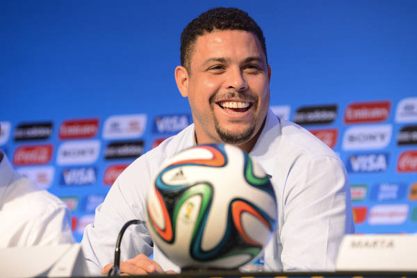FC Barcelona sprzedała Ronaldo wbrew jego woli. "To nie zależało ode mnie" FC Barcelona sprzedała Ronaldo wbrew jego woli. "To nie zależało ode mnie"