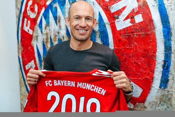 Najpierw Ribery, teraz Robben. Holender też przedłużył kontrakt z Bayernem Najpierw Ribery, teraz Robben. Holender też przedłużył kontrakt z Bayernem
