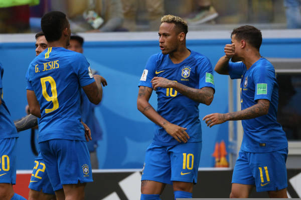 Brazylia wygrała z Urugwajem w Londynie. Neymar trafił z karnego Brazylia wygrała z Urugwajem w Londynie. Neymar trafił z karnego