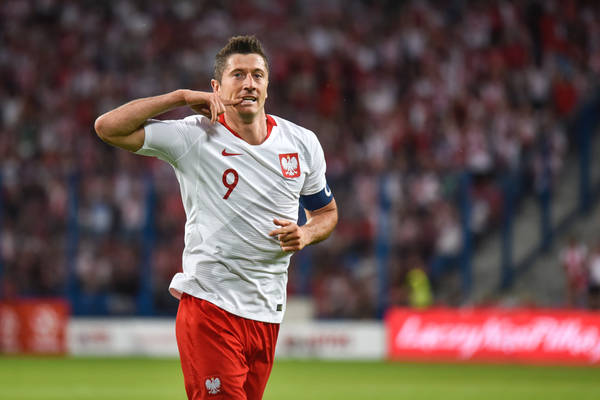 Polacy wyszarpali zwycięstwo w meczu z Łotwą! Niezawodni Lewandowski i Glik! [WIDEO]