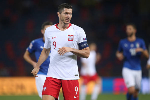Lewandowski wskazał błąd Nawałki, który doprowadził do katastrofy na mundialu Lewandowski wskazał błąd Nawałki, który doprowadził do katastrofy na mundialu