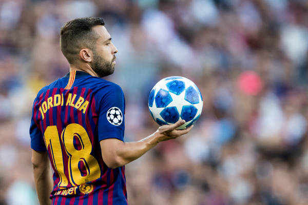 Media: Manchester United sprowadzi obrońcę Barcelony? Media: Manchester United sprowadzi obrońcę Barcelony?
