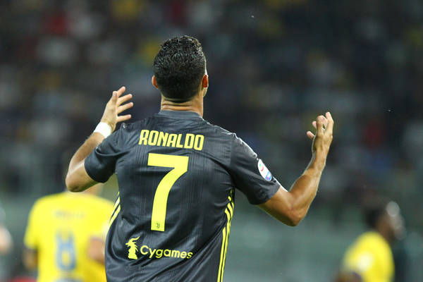 Ronaldo najlepszym piłkarzem 2018 roku na Globe Soccer Awards Ronaldo najlepszym piłkarzem 2018 roku na Globe Soccer Awards