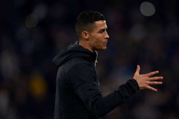 Ronaldo o Messim: Grałem i wygrywałem w najlepszych ligach, a on tylko w Barcelonie. Chciałbym zobaczyć, jak podejmuje wyzwanie Ronaldo o Messim: Grałem i wygrywałem w najlepszych ligach, a on tylko w Barcelonie. Chciałbym zobaczyć, jak podejmuje wyzwanie