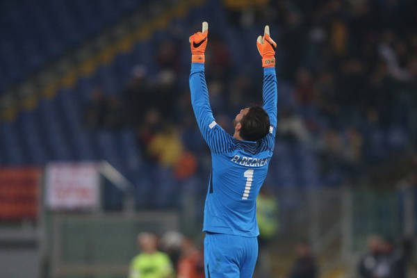 Alisson ocenił sytuację z Milikiem. "W oczach fanów wygląda to inaczej" Alisson ocenił sytuację z Milikiem. "W oczach fanów wygląda to inaczej"