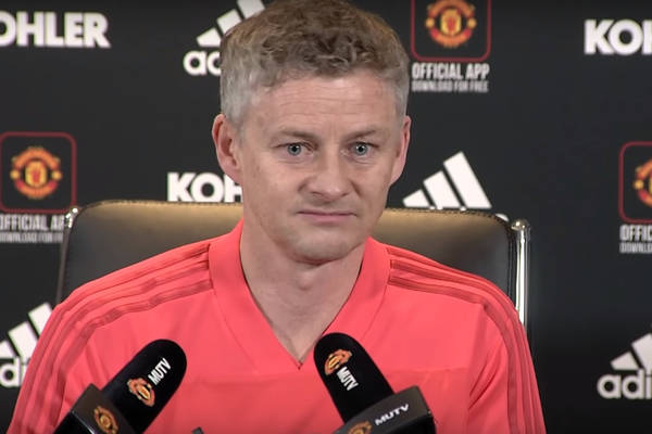 Solskjaer ostrzega piłkarzy Manchesteru United. "Suszarka? Potrafię to zrobić" Solskjaer ostrzega piłkarzy Manchesteru United. "Suszarka? Potrafię to zrobić"