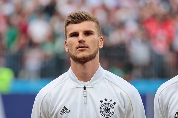 Timo Werner jest pod wrażeniem Roberta Lewandowskiego. "To super napastnik. Mogę się od niego uczyć" Timo Werner jest pod wrażeniem Roberta Lewandowskiego. "To super napastnik. Mogę się od niego uczyć"