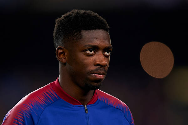 Ousmane Dembele zignorował zalecenia sztabu medycznego. Władze FC Barcelony wściekłe na piłkarza Ousmane Dembele zignorował zalecenia sztabu medycznego. Władze FC Barcelony wściekłe na piłkarza