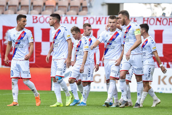 Raków Częstochowa przedłużył kontrakty z pięcioma zawodnikami
