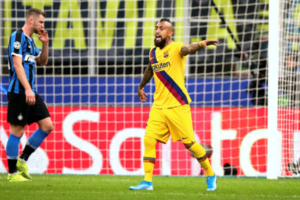 Inter Mediolan walczy o Arturo Vidala. Włosi nie zgadzają się na propozycję Barcelony Inter Mediolan walczy o Arturo Vidala. Włosi nie zgadzają się na propozycję Barcelony