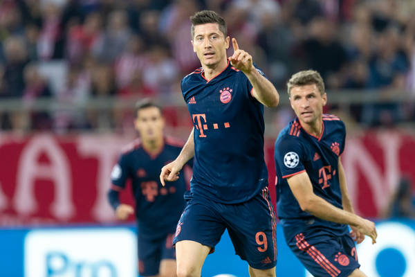 Robert Lewandowski o tajemnicy sukcesu Hansiego Flicka. "Często to ważniejsze niż taktyka" Robert Lewandowski o tajemnicy sukcesu Hansiego Flicka. "Często to ważniejsze niż taktyka"
