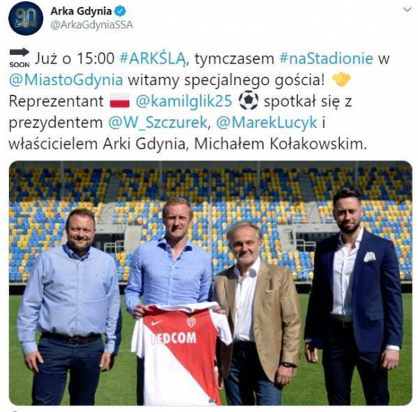 Kamil Glik Pojawil Sie W Gdyni Sportbuzz Meczyki Pl