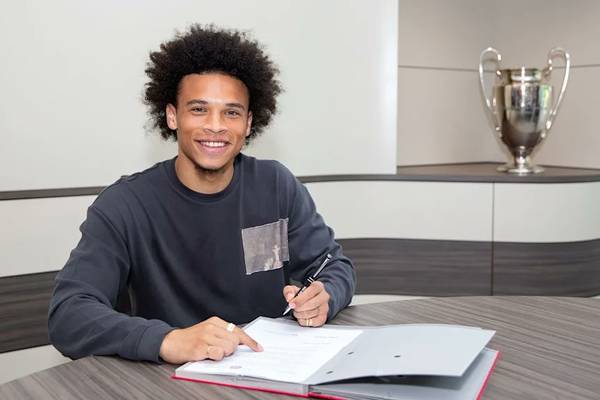 Leroy Sane opowiedział o kulisach transferu do Bayernu Monachium. "To był dla mnie główny powód" Leroy Sane opowiedział o kulisach transferu do Bayernu Monachium. "To był dla mnie główny powód"