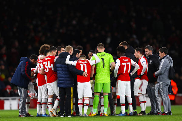 Arsenal chce się wzmocnić, próbuje sprowadzić trzech Brazylijczyków. Piłkarze wściekli na zwolnienia w klubie Arsenal chce się wzmocnić, próbuje sprowadzić trzech Brazylijczyków. Piłkarze wściekli na zwolnienia w klubie