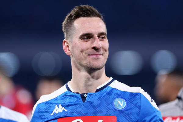 Media: Napoli wyceniło Arkadiusza Milika. Polak może zostać włączony w wymianę zawodników Media: Napoli wyceniło Arkadiusza Milika. Polak może zostać włączony w wymianę zawodników