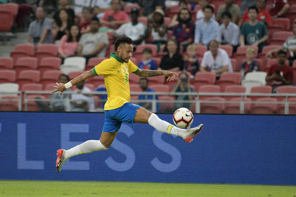 Neymar w ogniu krytyki po meczu Brazylii. "Ma nadwagę, jest niezdolny do gry. Przyjechał prosto z wakacji"