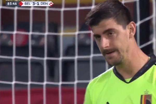 Belgia ostatnim uczestnikiem Final Four Ligi Narodów. Courtois popełnił kuriozalny błąd [WIDEO]