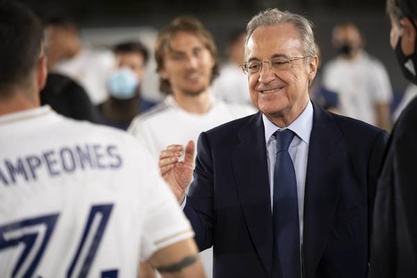 Florentino Perez bagatelizuje protest kibiców Chelsea. Odpowiedział też na słowa Juergena Kloppa