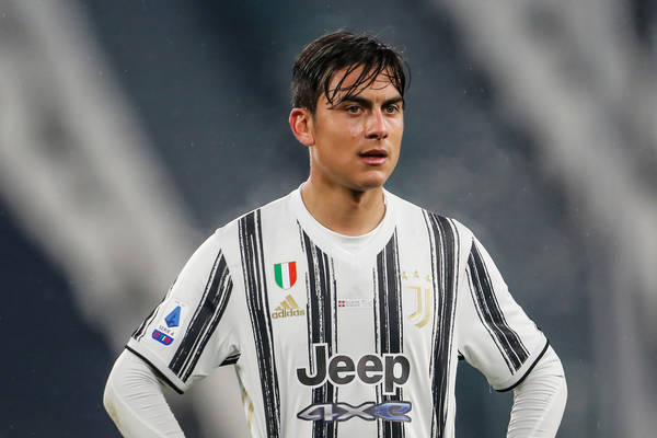 Media: Paulo Dybala na wylocie z Juventusu. Ostatni wyskok piłkarza przelał czarę goryczy Media: Paulo Dybala na wylocie z Juventusu. Ostatni wyskok piłkarza przelał czarę goryczy