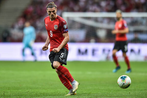 Manchester United sprowadził nowego pomocnika! Transfer last minute "Czerwonych Diabłów"