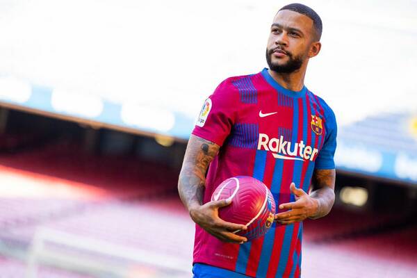Memphis Depay wróci do Premier League? Angielski gigant zainteresowany piłkarzem FC Barcelony Memphis Depay wróci do Premier League? Angielski gigant zainteresowany piłkarzem FC Barcelony