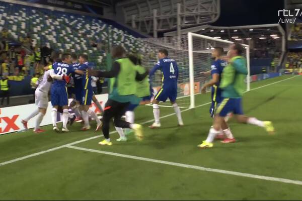 Superpuchar Europy dla Chelsea! Pokerowa zagrywka z Kepą przed serią rzutów karnych! Superpuchar Europy dla Chelsea! Pokerowa zagrywka z Kepą przed serią rzutów karnych!