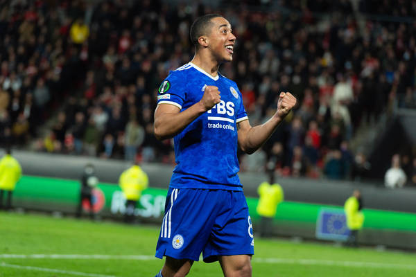 Wyprzedaż w Leicester City rozpoczęta. Ceniony zawodnik poinformował o odejściu