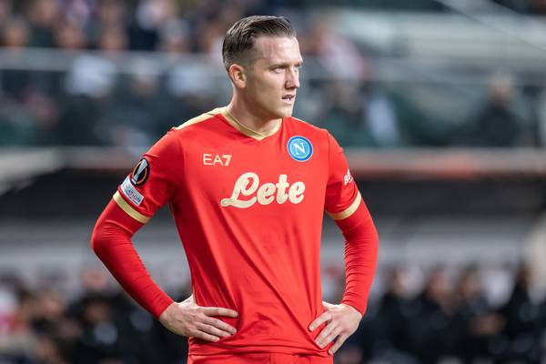 Napoli szykuje się na odejście Zielińskiego. Klub ma nowy cel transferowy. To reprezentant Argentyny Napoli szykuje się na odejście Zielińskiego. Klub ma nowy cel transferowy. To reprezentant Argentyny