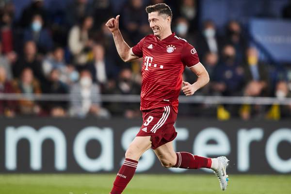 Ile Robert Lewandowski zarobi w FC Barcelonie? Zupełnie różne informacje Fabrizio Romano i Mateusza Borka Ile Robert Lewandowski zarobi w FC Barcelonie? Zupełnie różne informacje Fabrizio Romano i Mateusza Borka