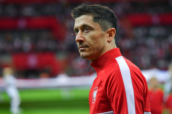 Kiedy Robert Lewandowski zakończy karierę reprezentacyjną? Padły wymowne słowa. "Wtedy będziemy mieli problem" Kiedy Robert Lewandowski zakończy karierę reprezentacyjną? Padły wymowne słowa. "Wtedy będziemy mieli problem"