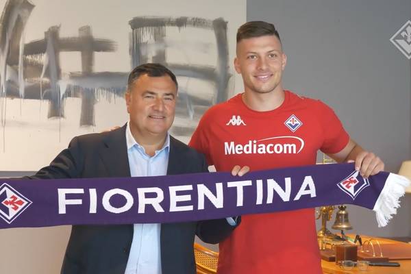 Luka Jović wychwala nowego trenera. "Zmusił mnie do ciężkiej pracy" Luka Jović wychwala nowego trenera. "Zmusił mnie do ciężkiej pracy"