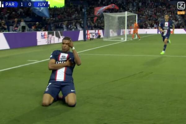 Donnarumma zatrzymał Milika, Neymar i Mbappe zabawili się z Juventusem! PSG wygrywa w hicie LM [WIDEO]