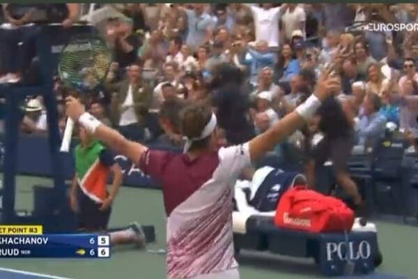 Historyczna wymiana na US Open. 55 uderzeń w jednej akcji [WIDEO]