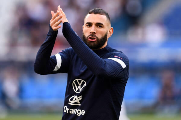 Karim Benzema wróci do reprezentacji Francji na finał MŚ? Didier Deschamps zareagował na doniesienia mediów