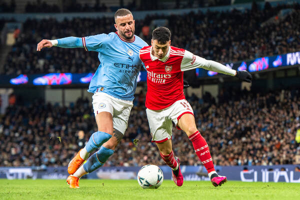 "Obnażał się i molestował". Afera z udziałem piłkarza Manchesteru City [WIDEO]