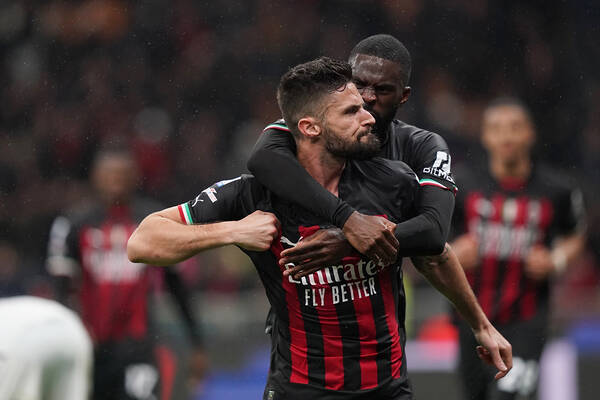 Hat-trick niezniszczalnego Giroud! AC Milan nie miał litości, Pioli i spółka wciąż walczą o Ligę Mistrzów