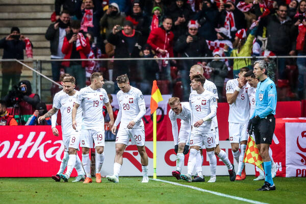 Wygrani i przegrani meczu z Albanią. Jeden lider zawiódł, inny się narodził. "Pokazał, że nie pęka" Wygrani i przegrani meczu z Albanią. Jeden lider zawiódł, inny się narodził. "Pokazał, że nie pęka"