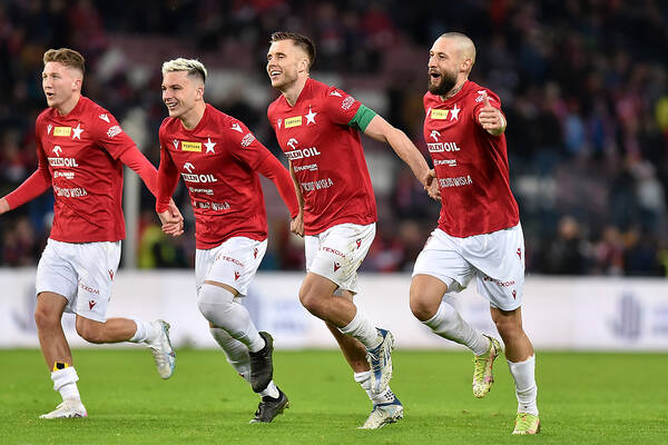 Wisła Kraków - Wisła Płock gdzie oglądać? Transmisja na żywo w TV i stream online z Fortuna 1. Ligi