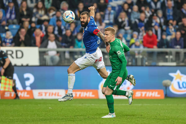 Warta - Lech gdzie oglądać? Stream online i transmisja na żywo z derbów Poznania [EKSTRAKLASA]