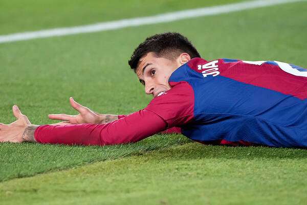"Mój występ był katastrofą". Piłkarz FC Barcelony bije się w pierś po porażce. Wziął na siebie winę za wynik
