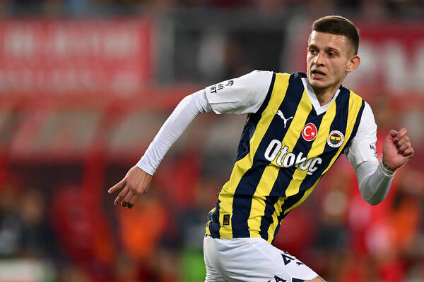 Fenerbahce Stambuł wyceniło Sebastiana Szymańskiego. Reprezentant Polski może ustanowić nowy rekord
