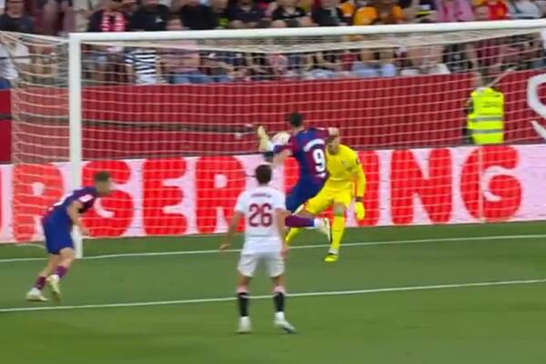 Gol Lewandowskiego! Złożył się idealnie [WIDEO]