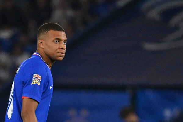 Media: Mbappe ma dość Francji, nie chce dla niej grać! Szokujące doniesienia 