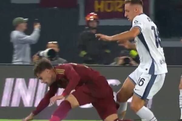 AS Roma znów przegrała. I to po błędzie Zalewskiego! [WIDEO]