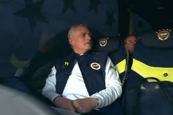 Kapitalne zachowanie Mourinho. Klasy nie kupisz [WIDEO]