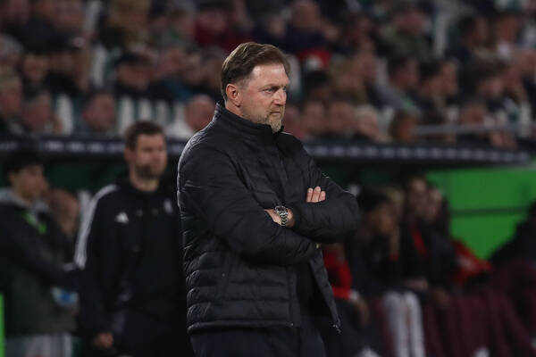 Klub z Bundesligi zwolnił trenera! Zespół Polaków stracił cierpliwość
